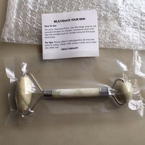 Skin Gym jade roller